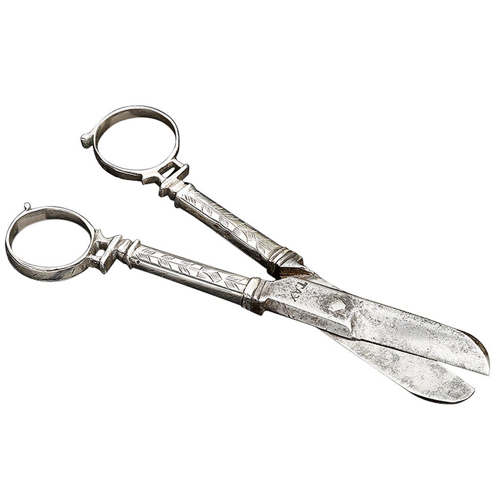 Rare Pair of Charles I Silver Scissors, England circa 1635-1640 For Sale