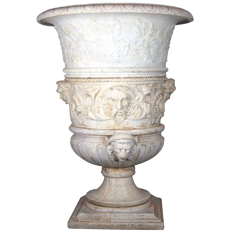 19th Century Carrara Marble Italian Vase, 1830s For Sale
