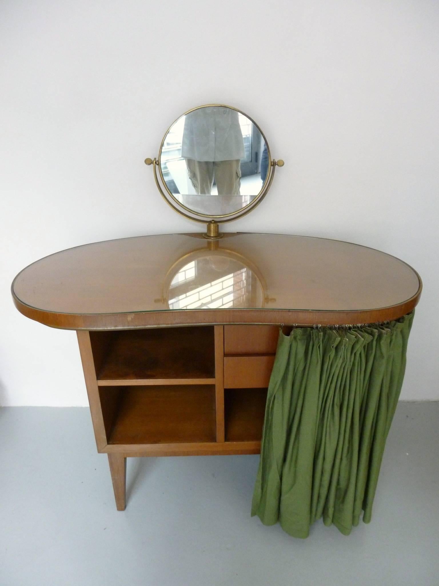 Gio Ponti Midcentury Mahogany Wood Italian Dressing Table, 1960s In Good Condition For Sale In Torino, Piemonte