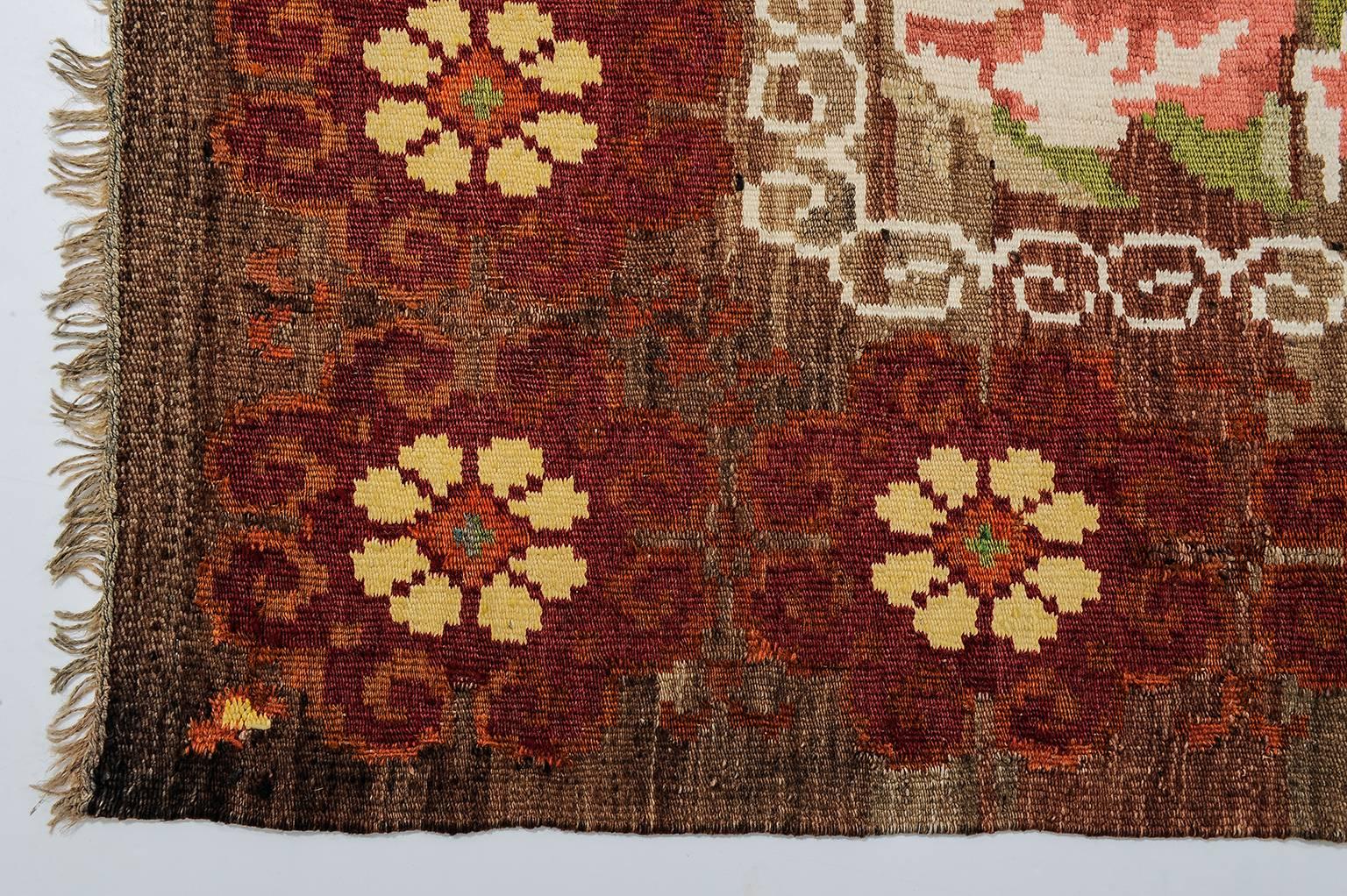 Hand-Woven Floral Vintage Kilim Rug Like a Garden For Sale