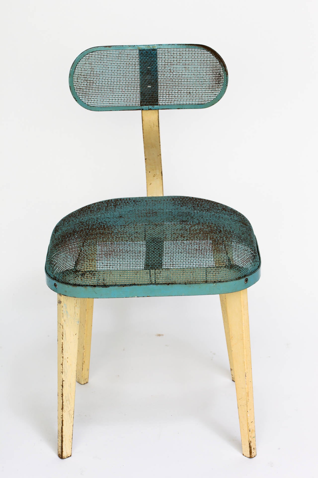 Sessel aus Metallgeflecht in der Art von Jean Prouve im Angebot 4
