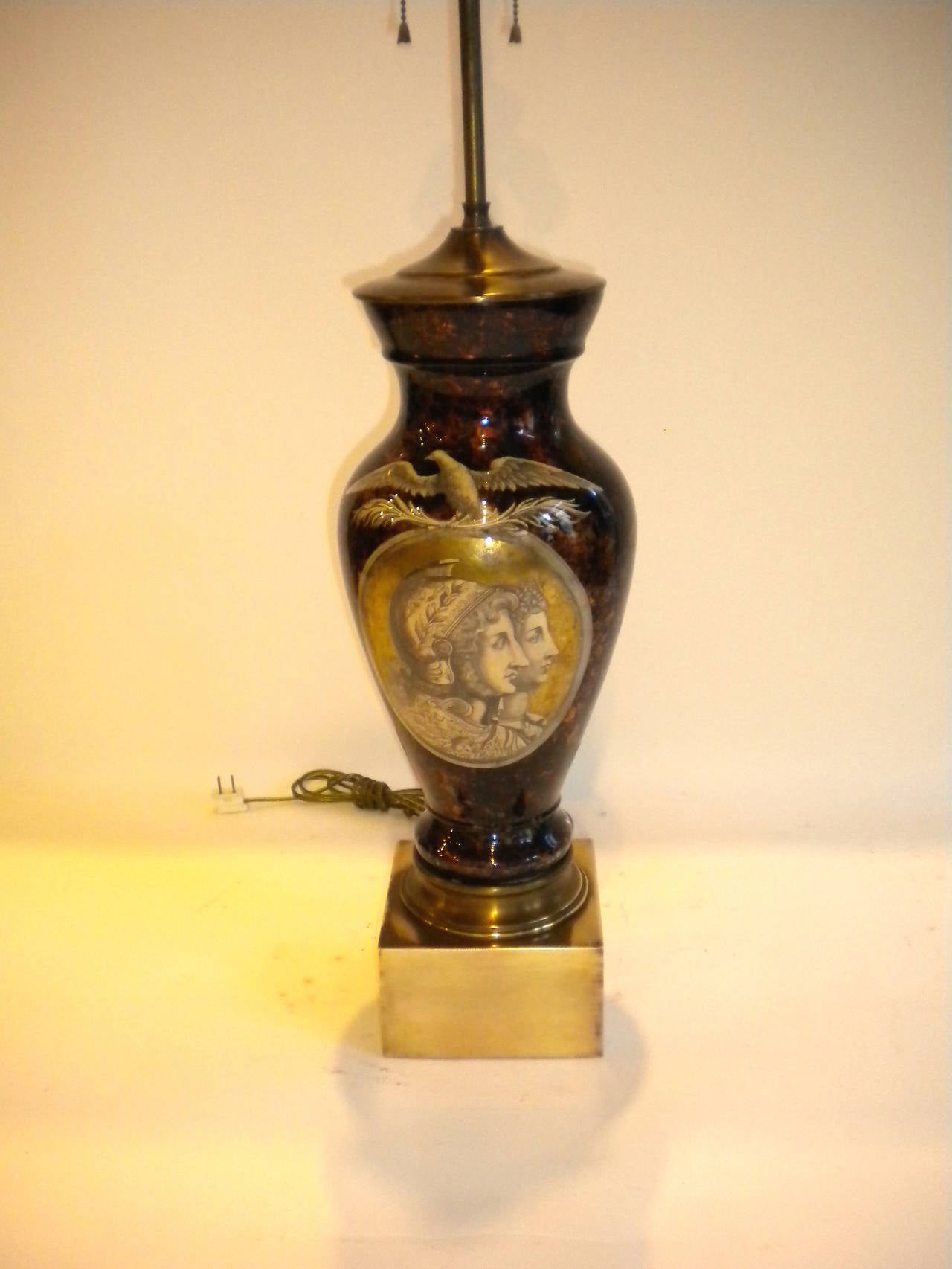 Glass Neoclassical Églomisé Lamp For Sale