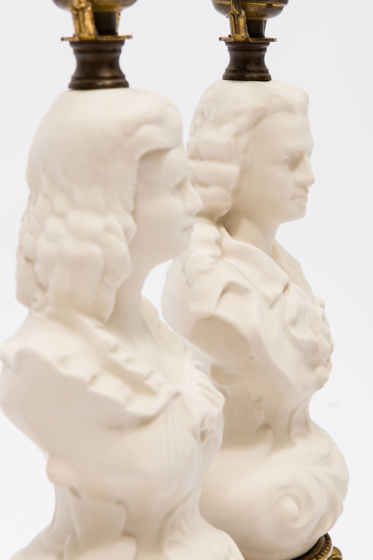 Pair of Parian Ware Bust Lamps 3