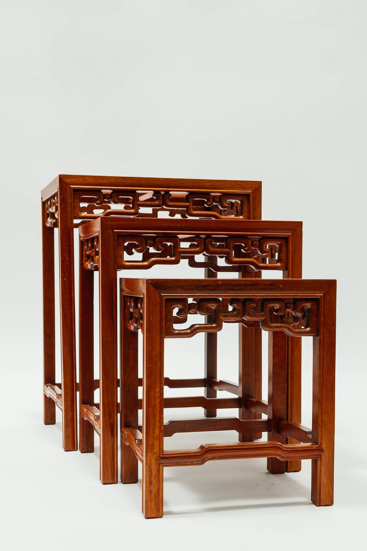 Set of Asian Modern Teak Nesting Tables In Good Condition In Tarrytown, NY