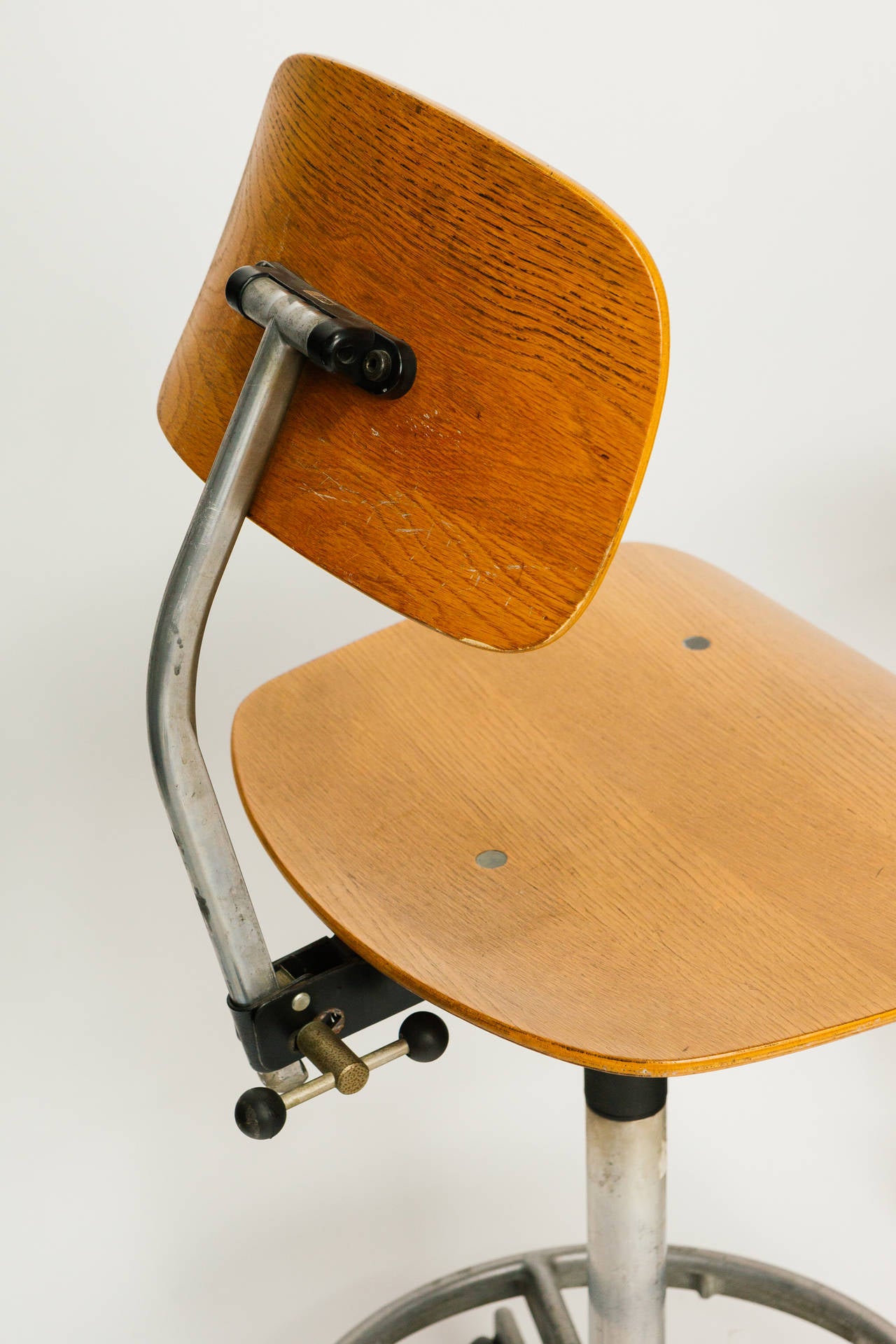 Jorgen Ramussen Tall Task Chairs for Kevi 2