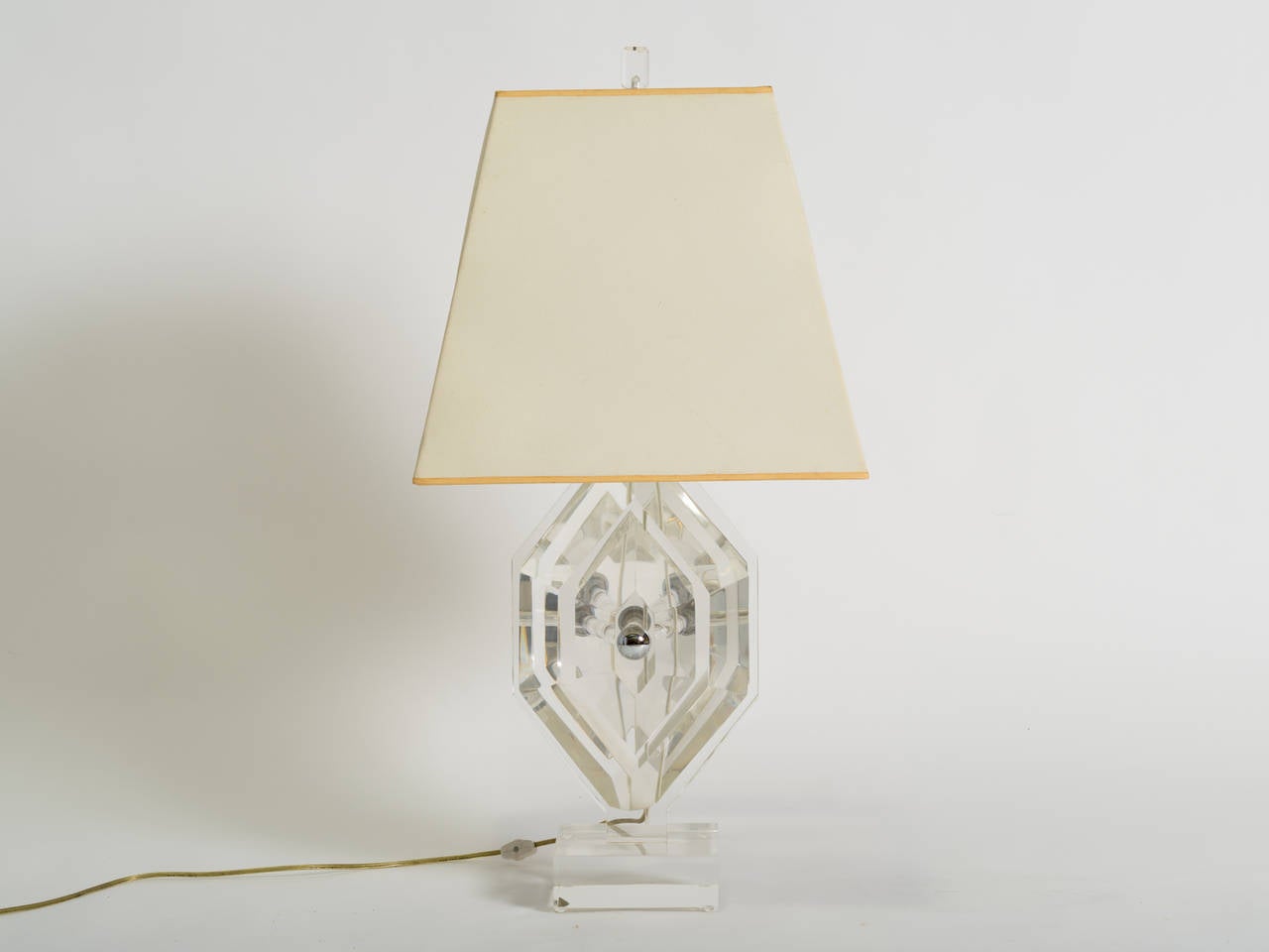 Les Prismatiques Lucite Lamp For Sale 1
