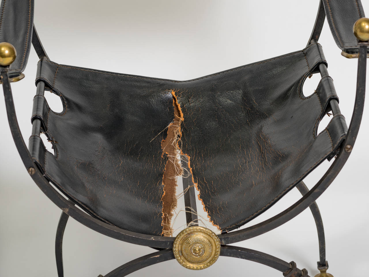 Pair of Iron and Brass Savonarola Chairs 1