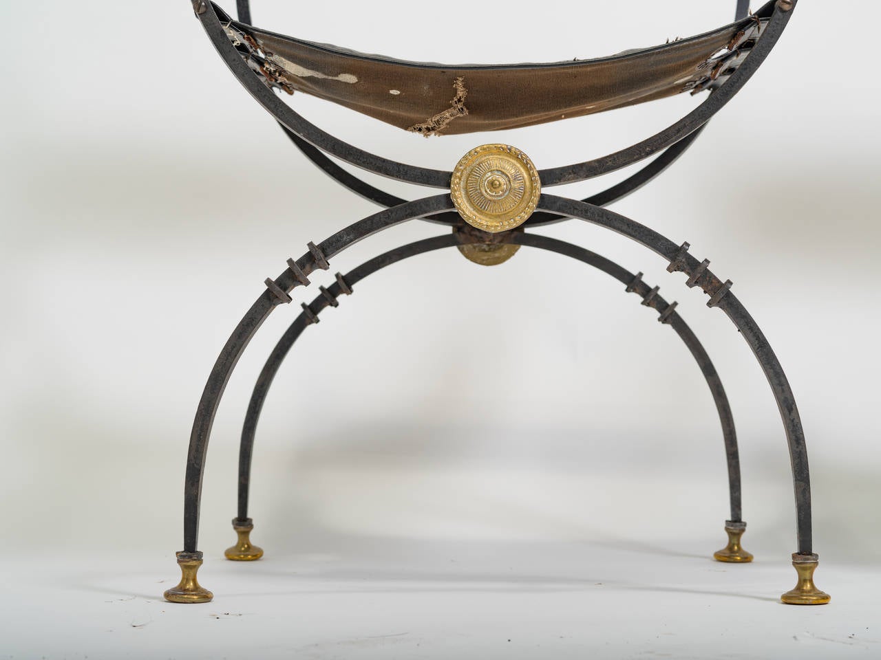 Pair of 1930s iron and brass accent Savonarola chairs from Italy.