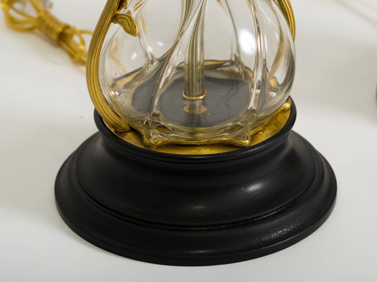 Laiton Lampes Art Nouveau en laiton et verre d'art en vente