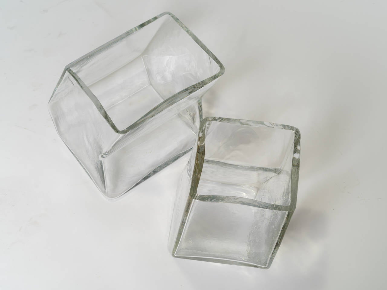 Large Pair of Vintage Architectural Glass Vases, Signed Barbini In Excellent Condition For Sale In Tarrytown, NY