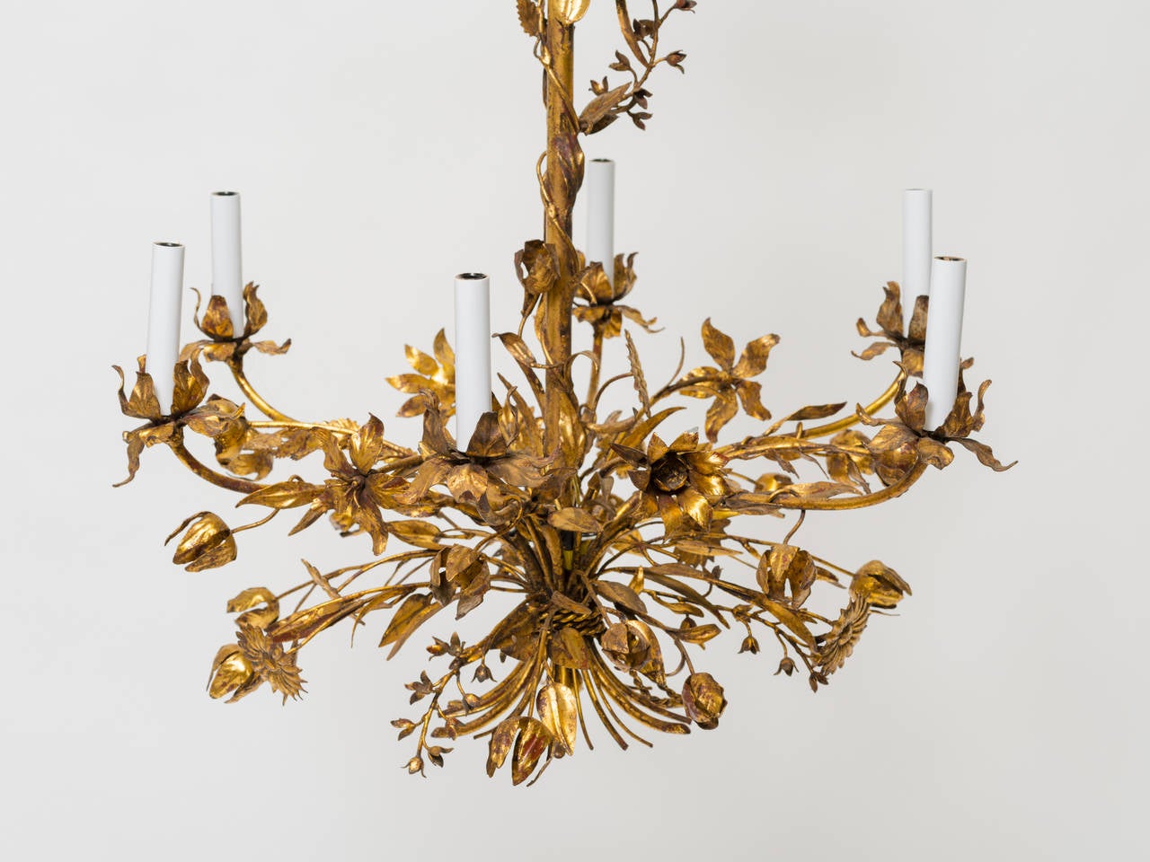 Hand-Crafted Mid-20th Century Italian Gilt Tole Chandelier