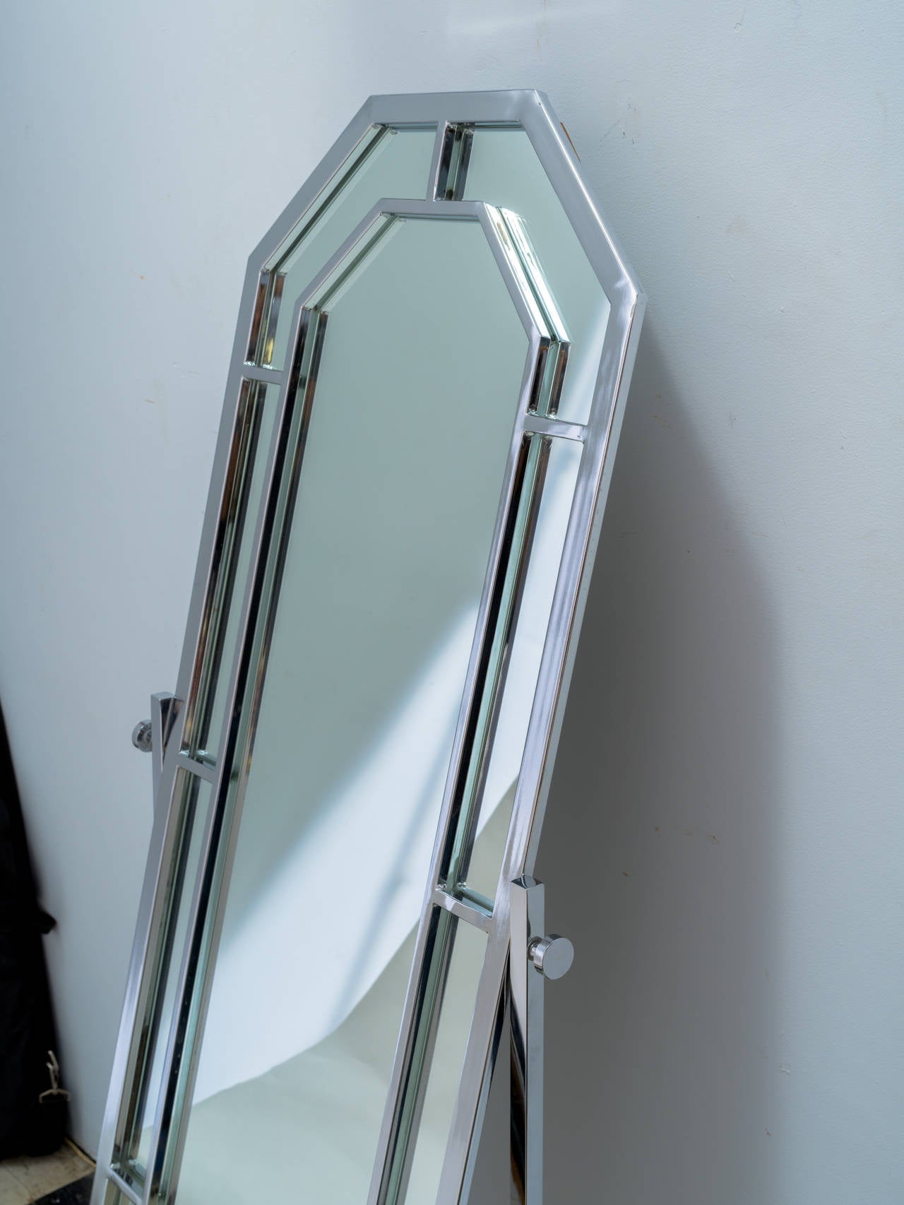 Mid-Century Modern Octagonal Chrome Cheval Mirror by Milo Baughman