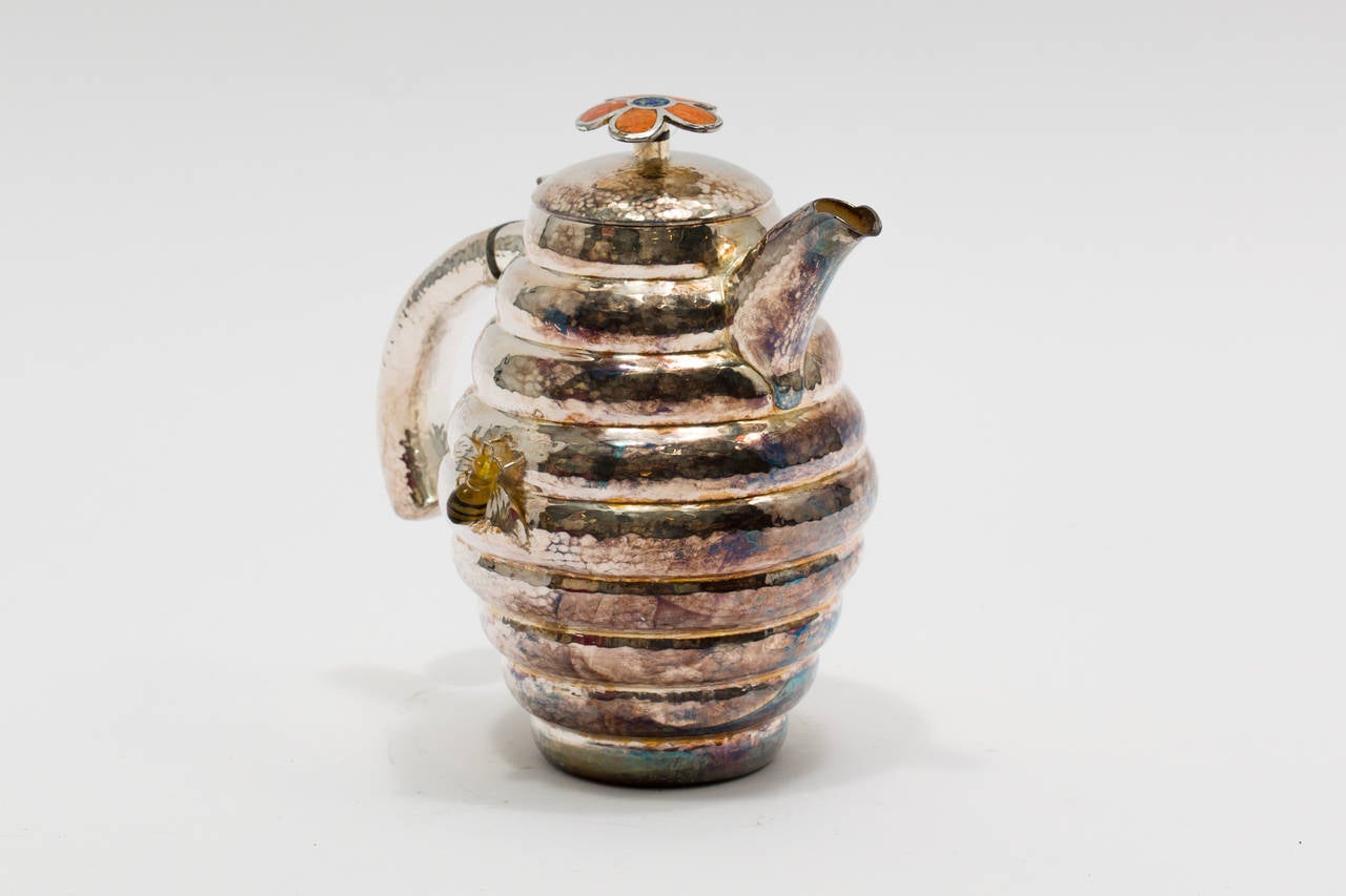 bumble bee teapot