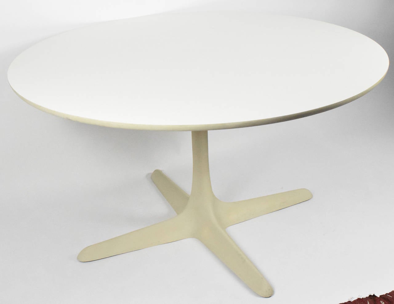 burke table