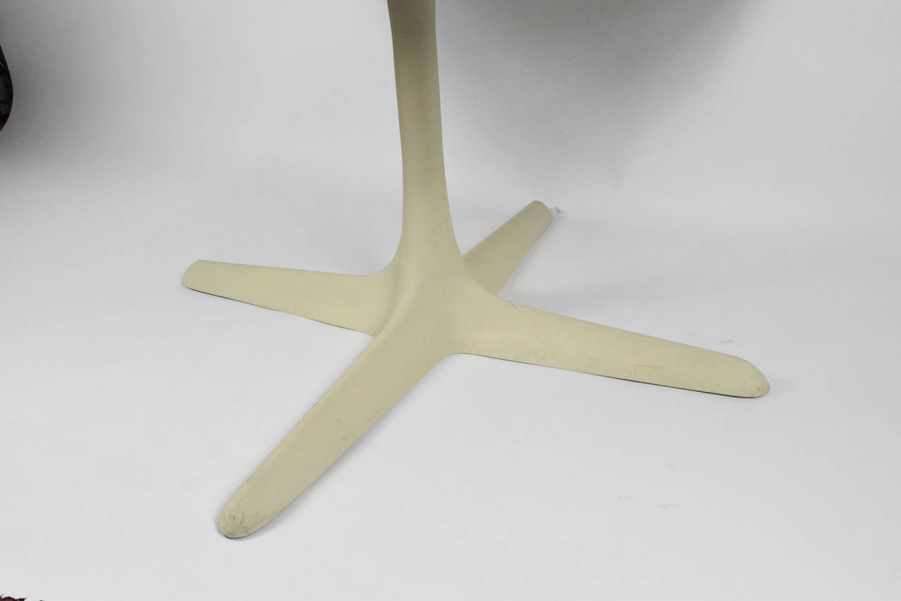 Mid-Century Modern Burke/Knoll Propeller Base Table