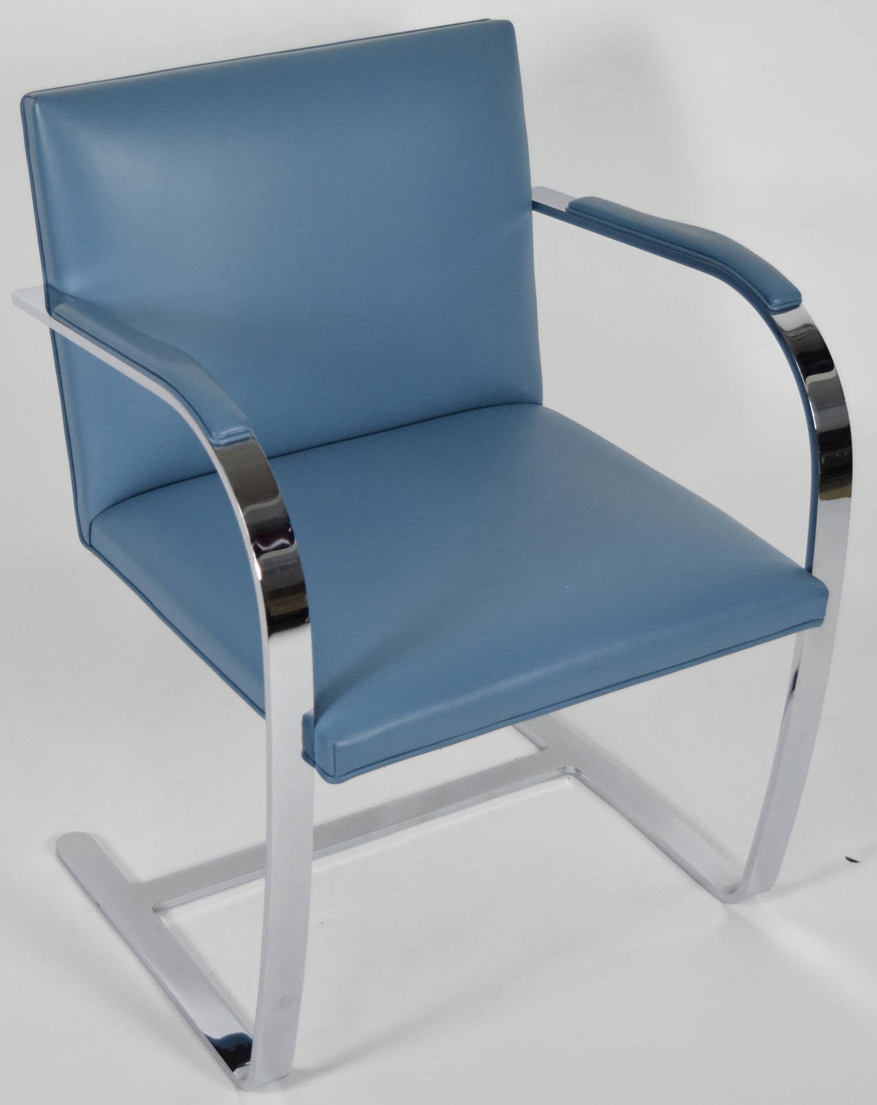 Set of Four Knoll Flat Bar Brno Chairs in Blue Leather 1