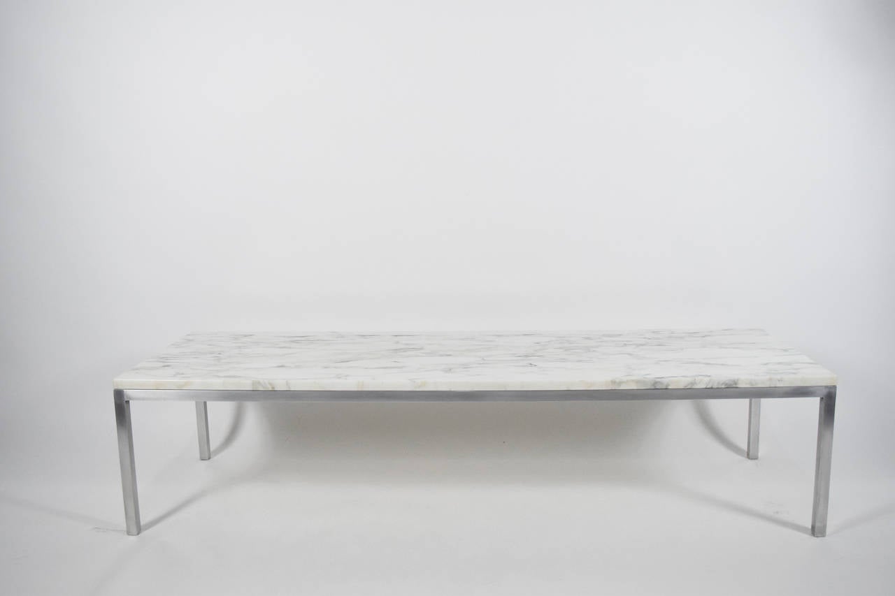 Marble-Top Florence Knoll Coffee Table In Excellent Condition In Dallas, TX