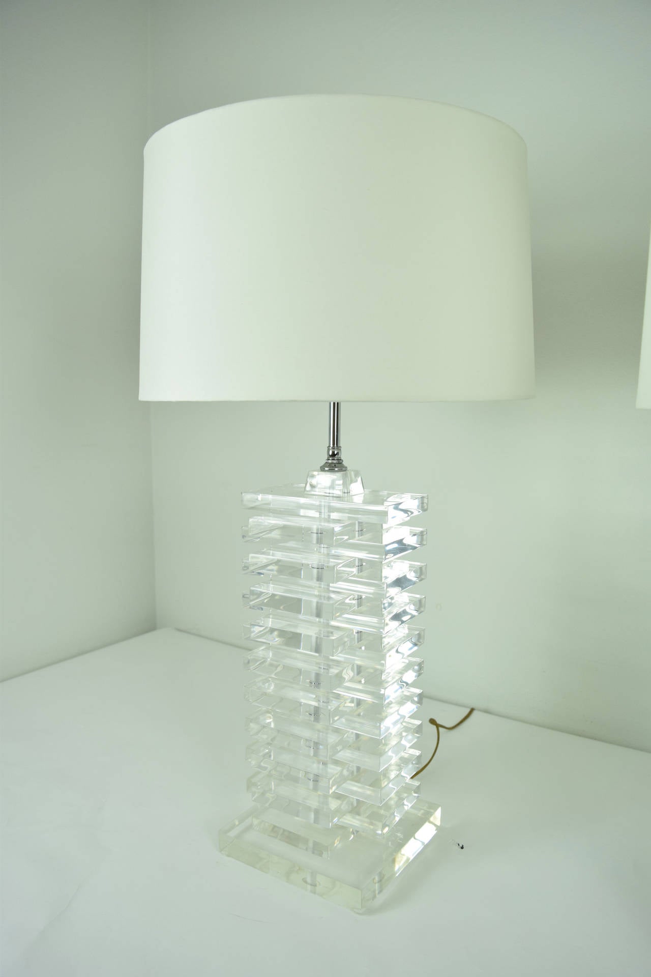 Mid-Century Modern Pair of Large Lucite Stacked Lamps