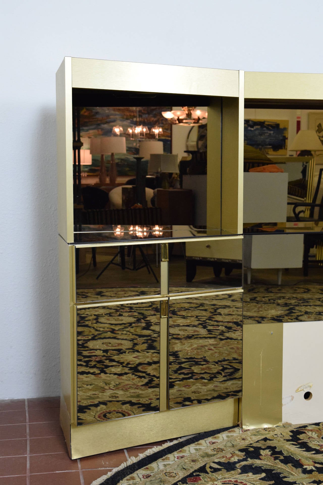 Mid-Century Modern Glamorous King Size Ello Bed in Bronzed Mirror and Brushed Brass Finish
