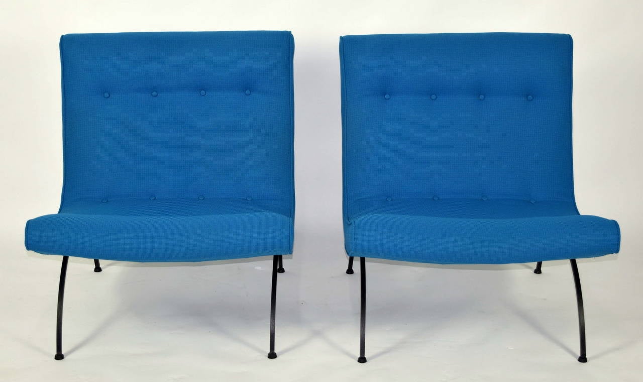 20th Century Pair of Milo Baughman Scoop Chairs in Maharam Fabric