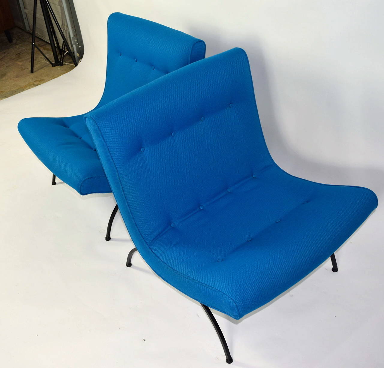 American Pair of Milo Baughman Scoop Chairs in Maharam Fabric