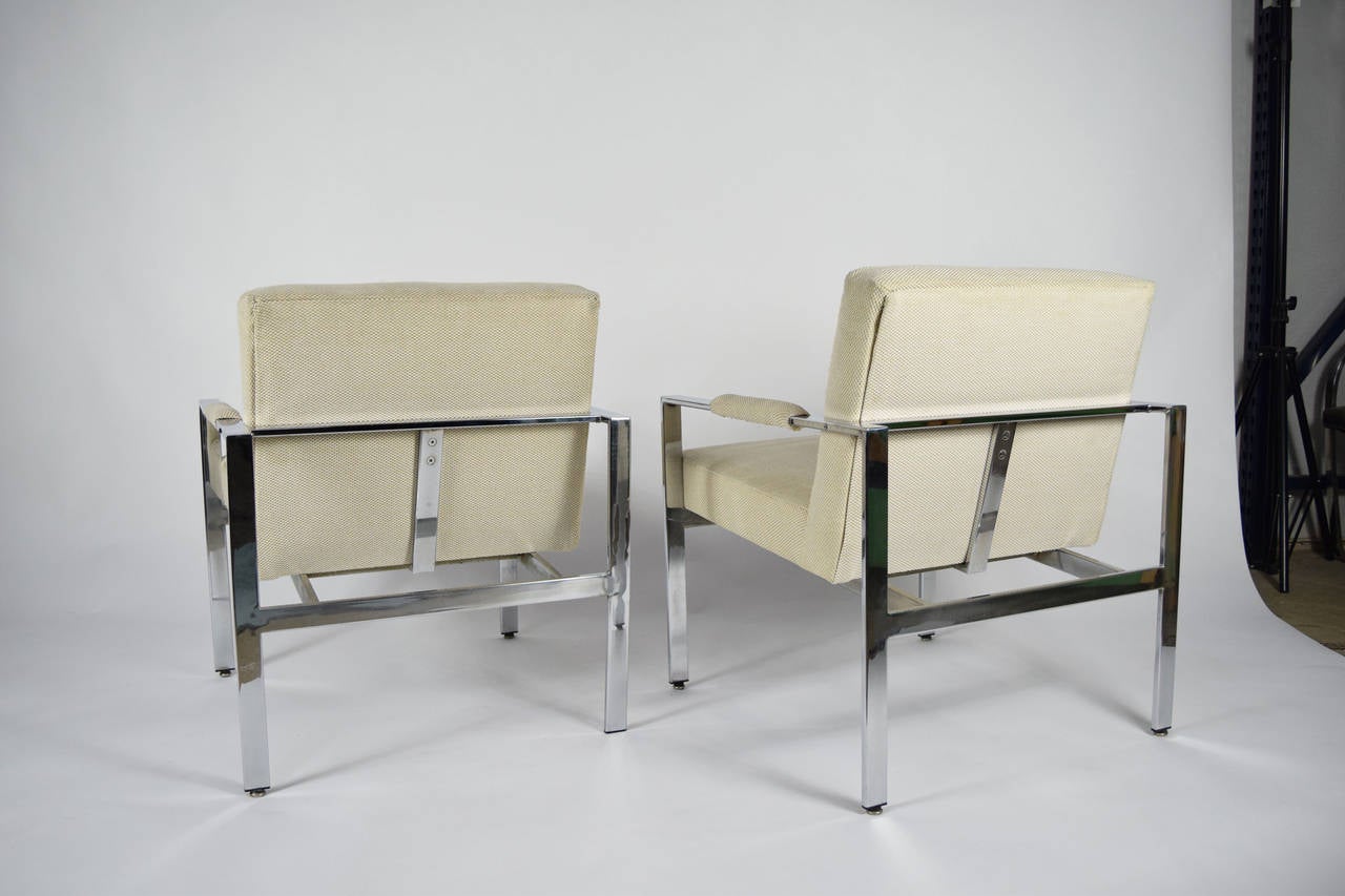 Mid-Century Modern Pair of Milo Baughman Chrome Frame Lounge Chairs