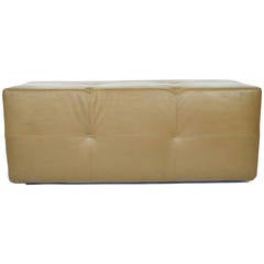 Custom Bench in Great Plains "Stingray" leather with Paris Seam stitching 9