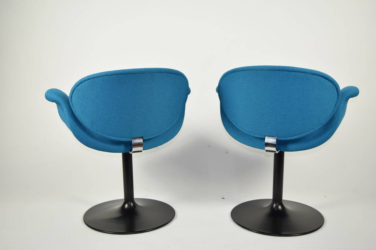 Pair of Little Tulip Chairs by Pierre Paulin for Artifort In Excellent Condition In Dallas, TX