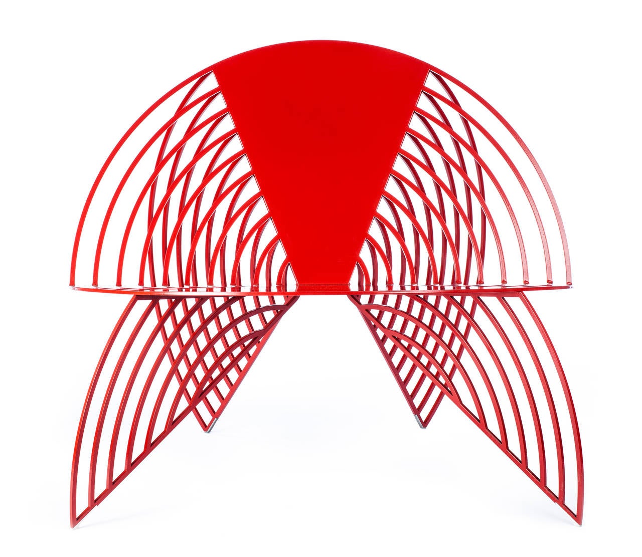 Red Wings of Steel Chair:: entworfen von Laurie Beckerman im Jahr 2012 (Sonstiges) im Angebot