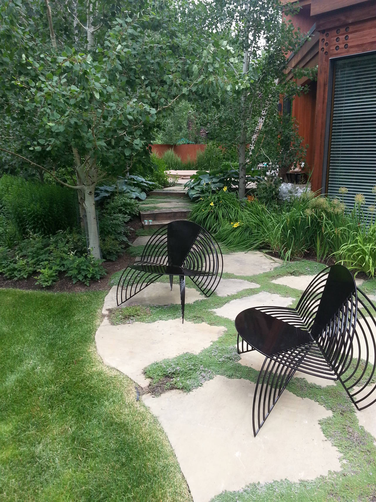 Wings of Steel Sculptural Chair, Designed by Laurie Beckerman in 2012 In New Condition For Sale In New York, NY