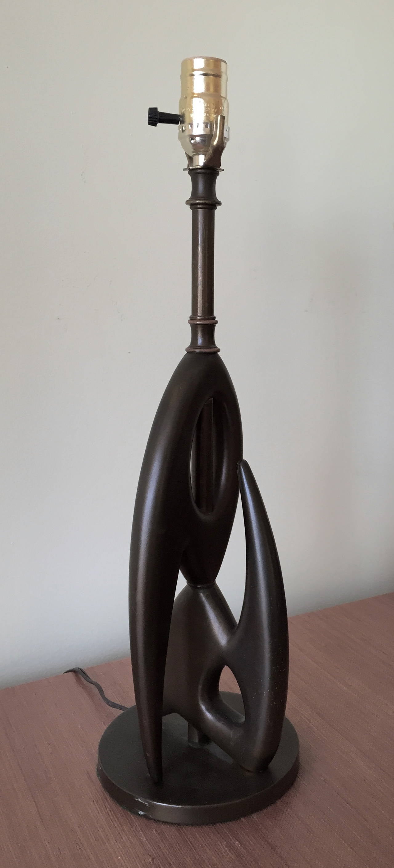 Pair of Biomorphic Sculptural Table Lamps by Rembrandt In Excellent Condition For Sale In Quogue, NY