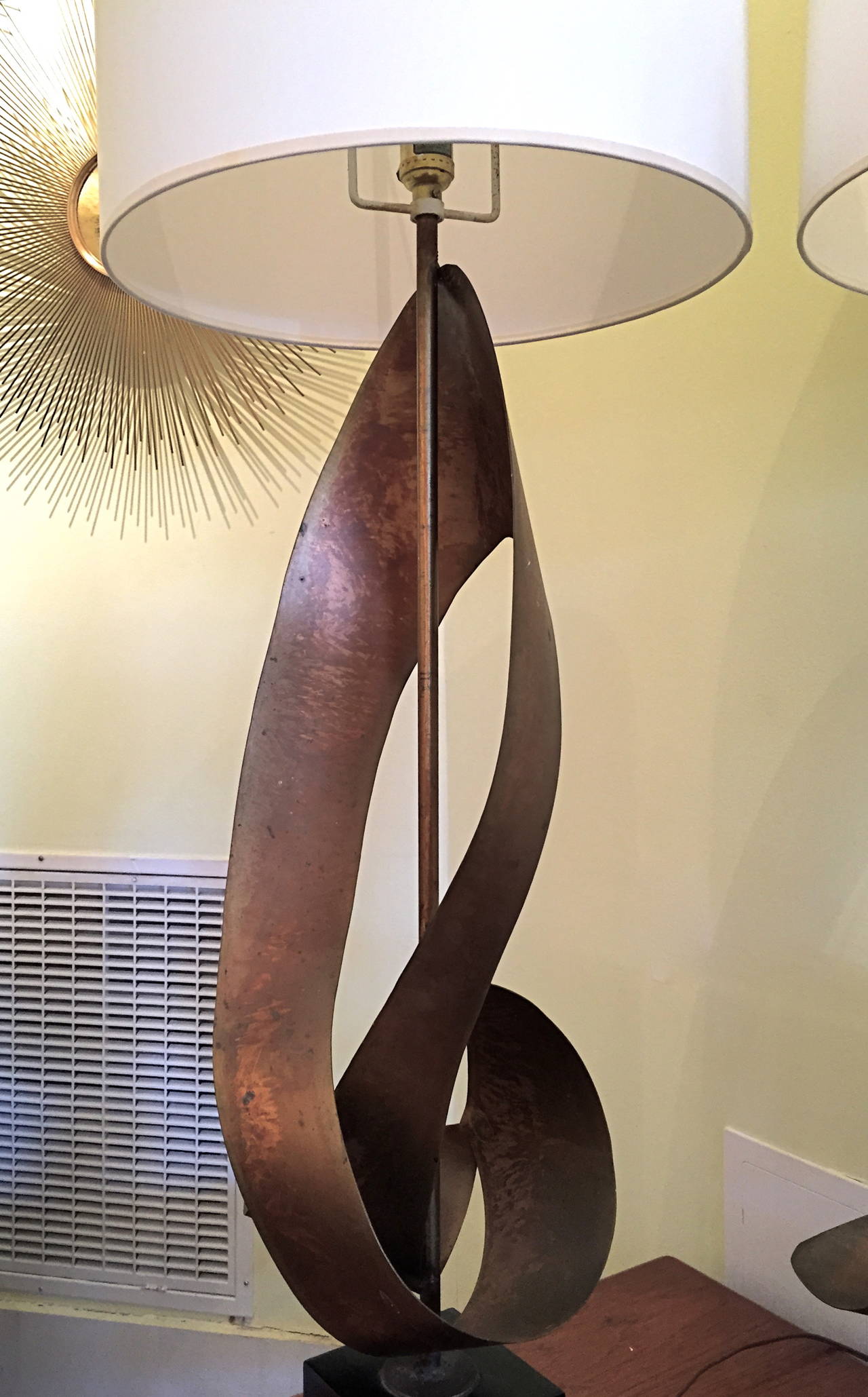 Mid-20th Century Pair of Monumental Laurel Table Lamps Designed by Harry Balmer