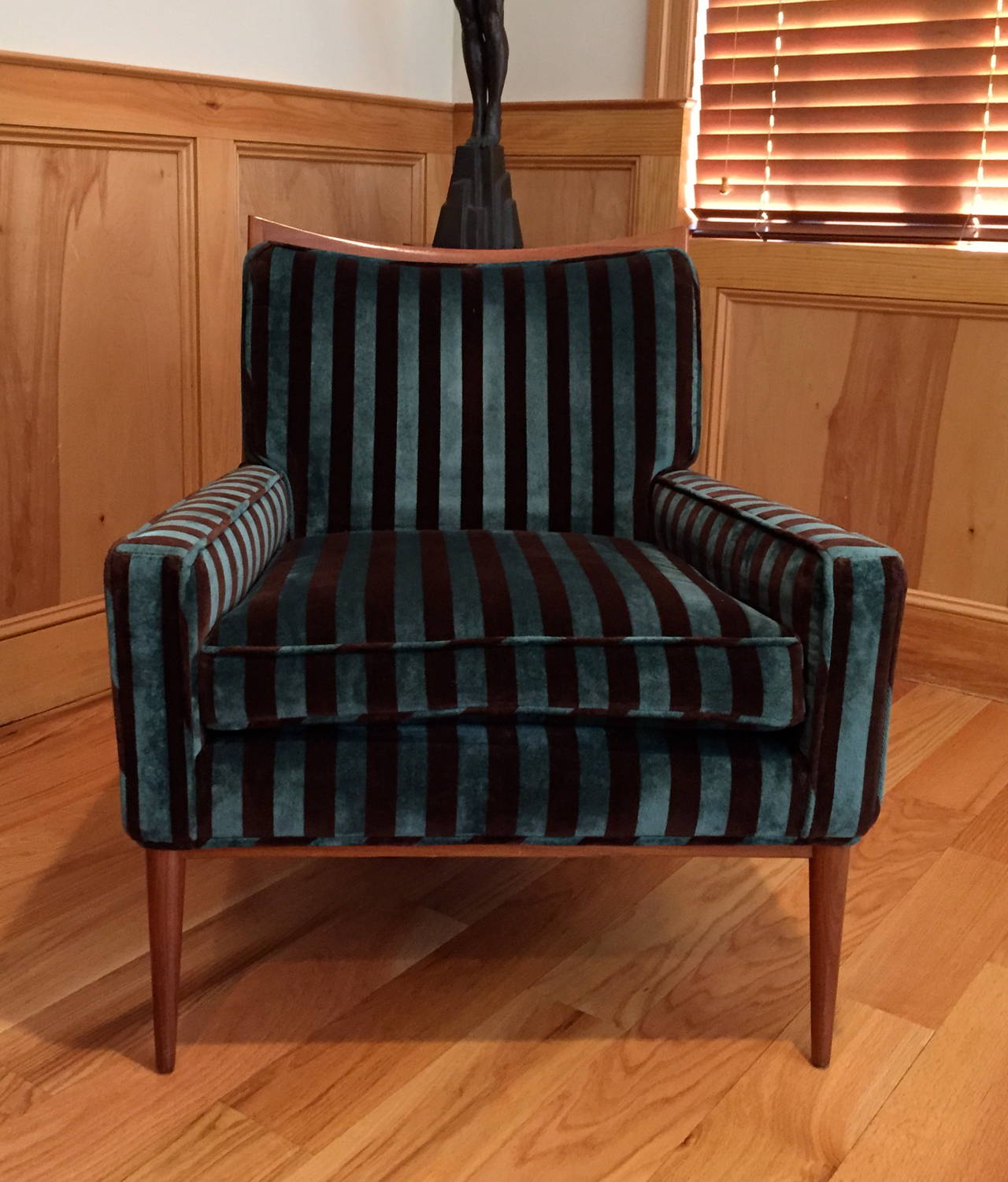 Pair of Paul McCobb for Directional Lounge Chairs in Original Fabric In Excellent Condition In Quogue, NY