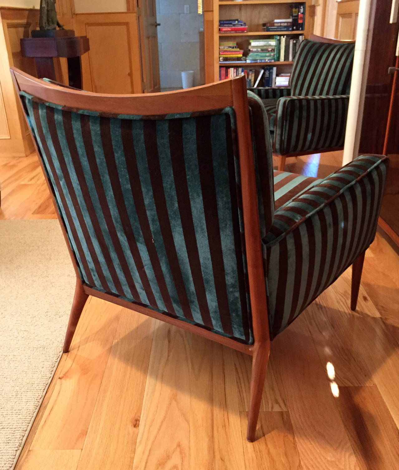 Upholstery Pair of Paul McCobb for Directional Lounge Chairs in Original Fabric