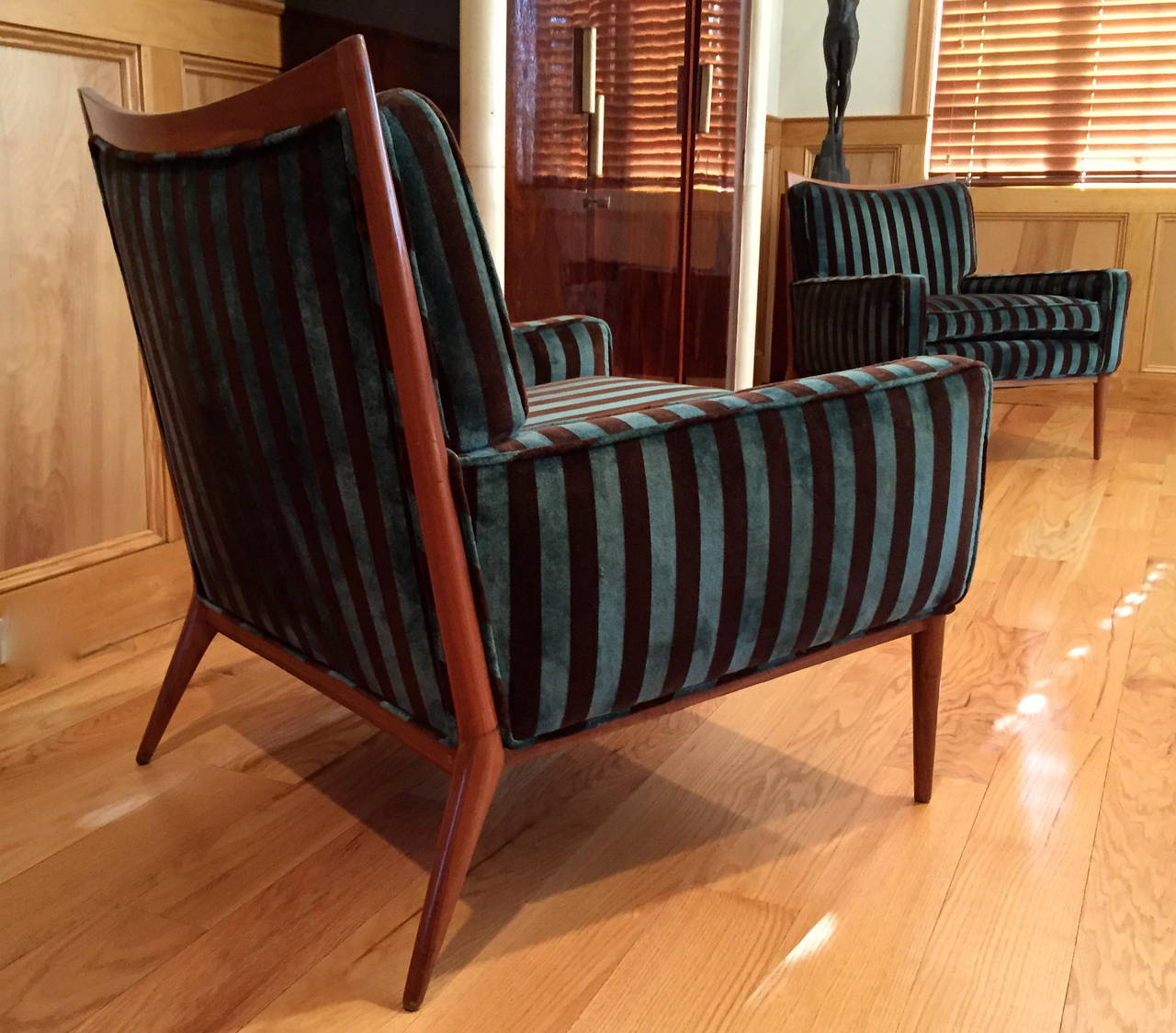 Pair of Paul McCobb for Directional Lounge Chairs in Original Fabric 1