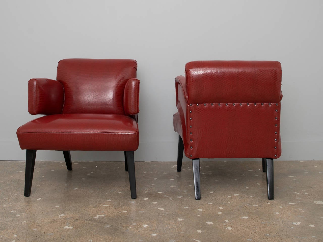 Sculptural Red Italian Lounge Chairs In Excellent Condition In Houston, TX
