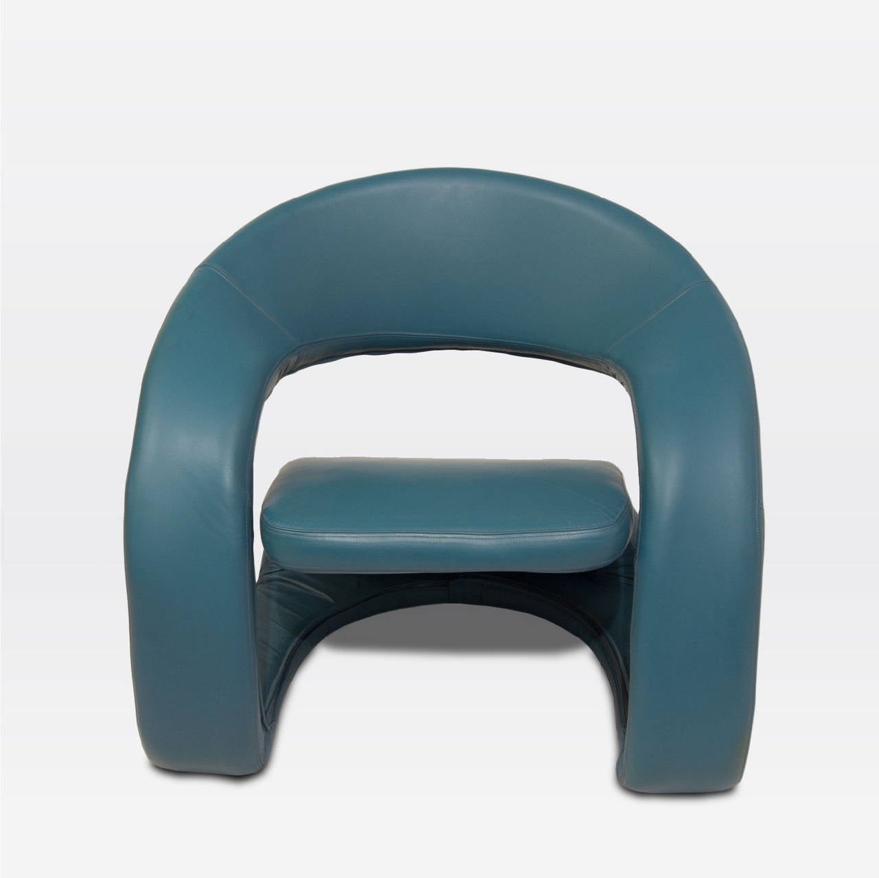 Jaymar lounge chair in blue leather.