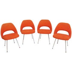 Eero Saarinen Side Chairs