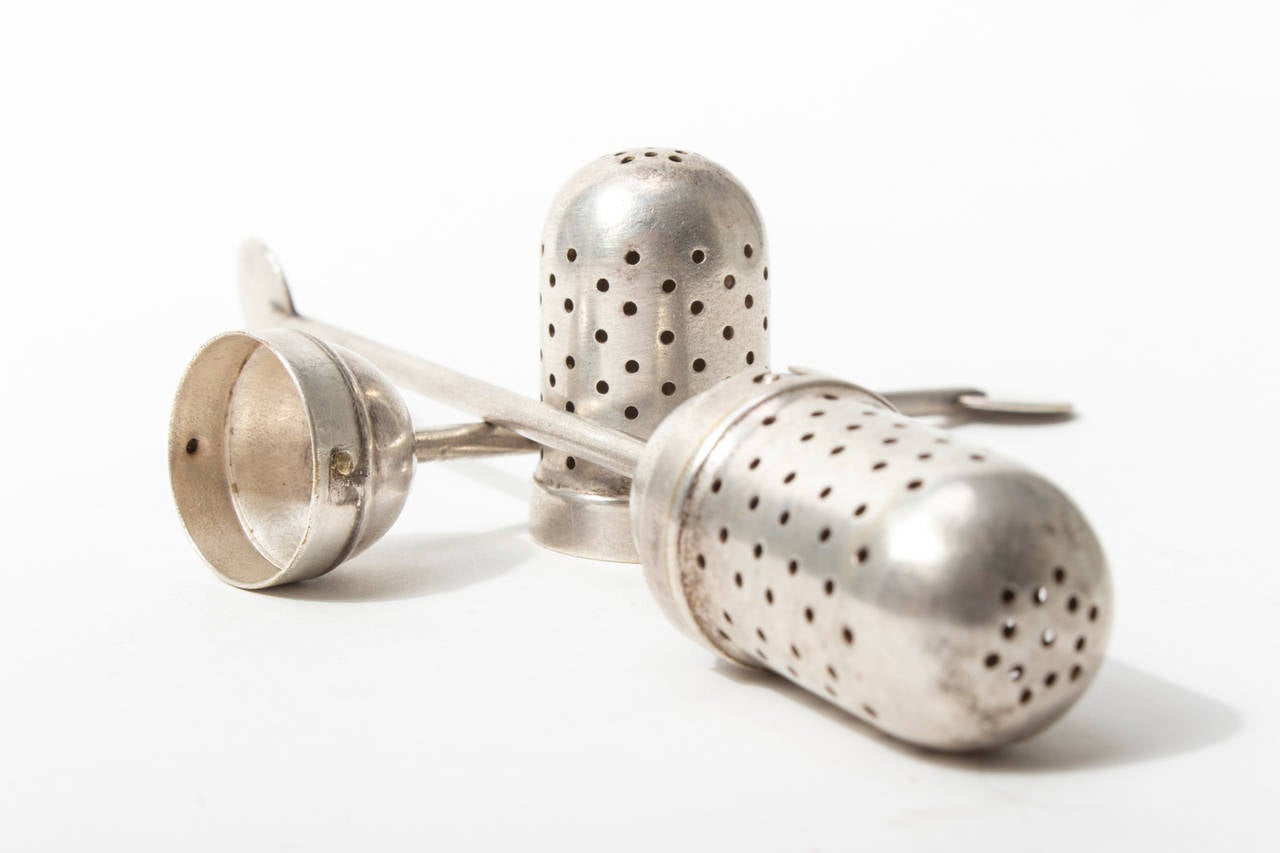 Brass Pair of Christian Dell Tea Infusers for the Bauhaus Weimar, circa 1924 For Sale