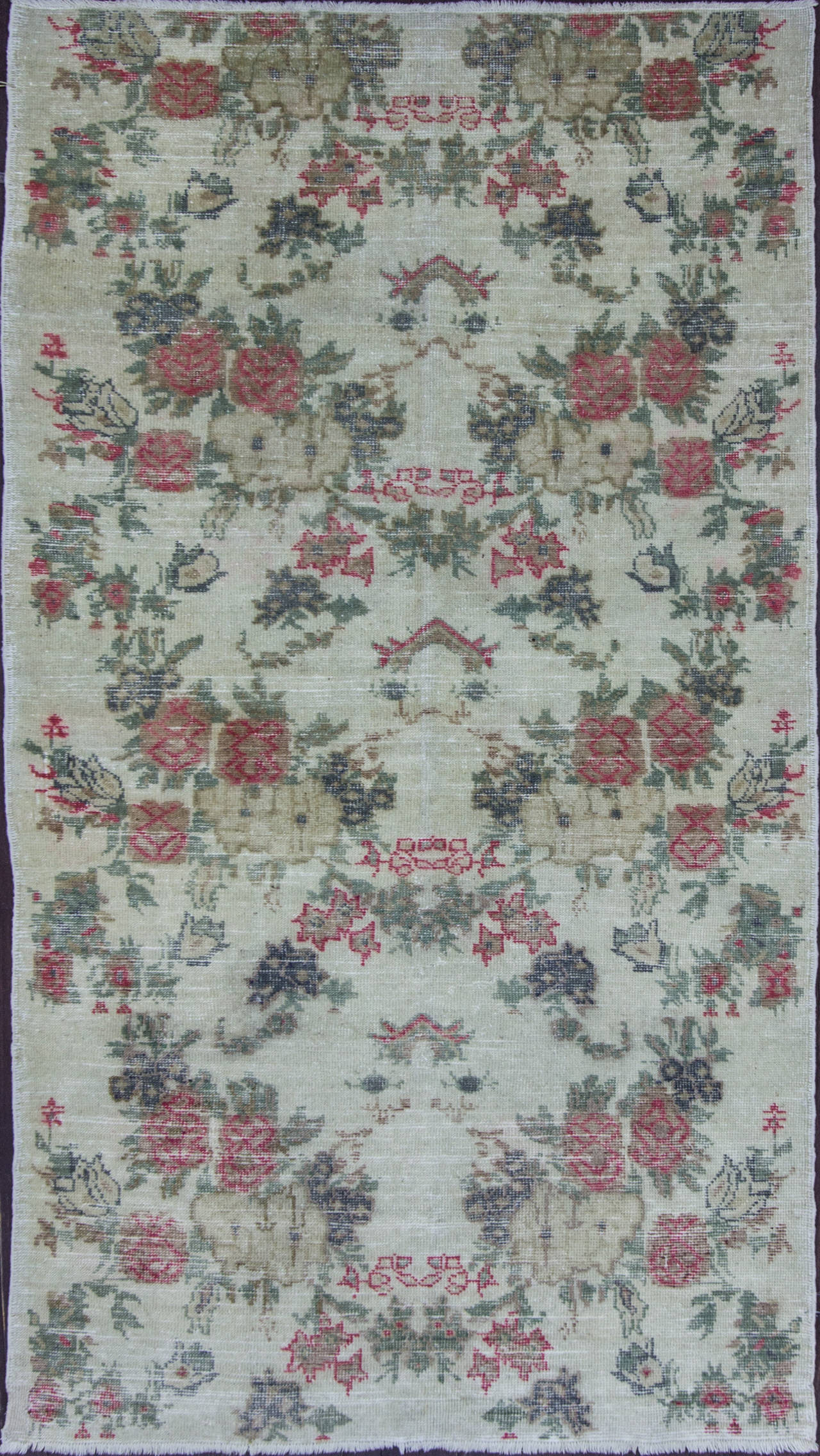 Oushak rugs have been in production since the 15th century with superb wools and natural dyes. Unlike other Turkish rugs, Oushak rugs influenced after Persian rugs and they woven with Ghiordies knots and all double knotted, their design is feature
