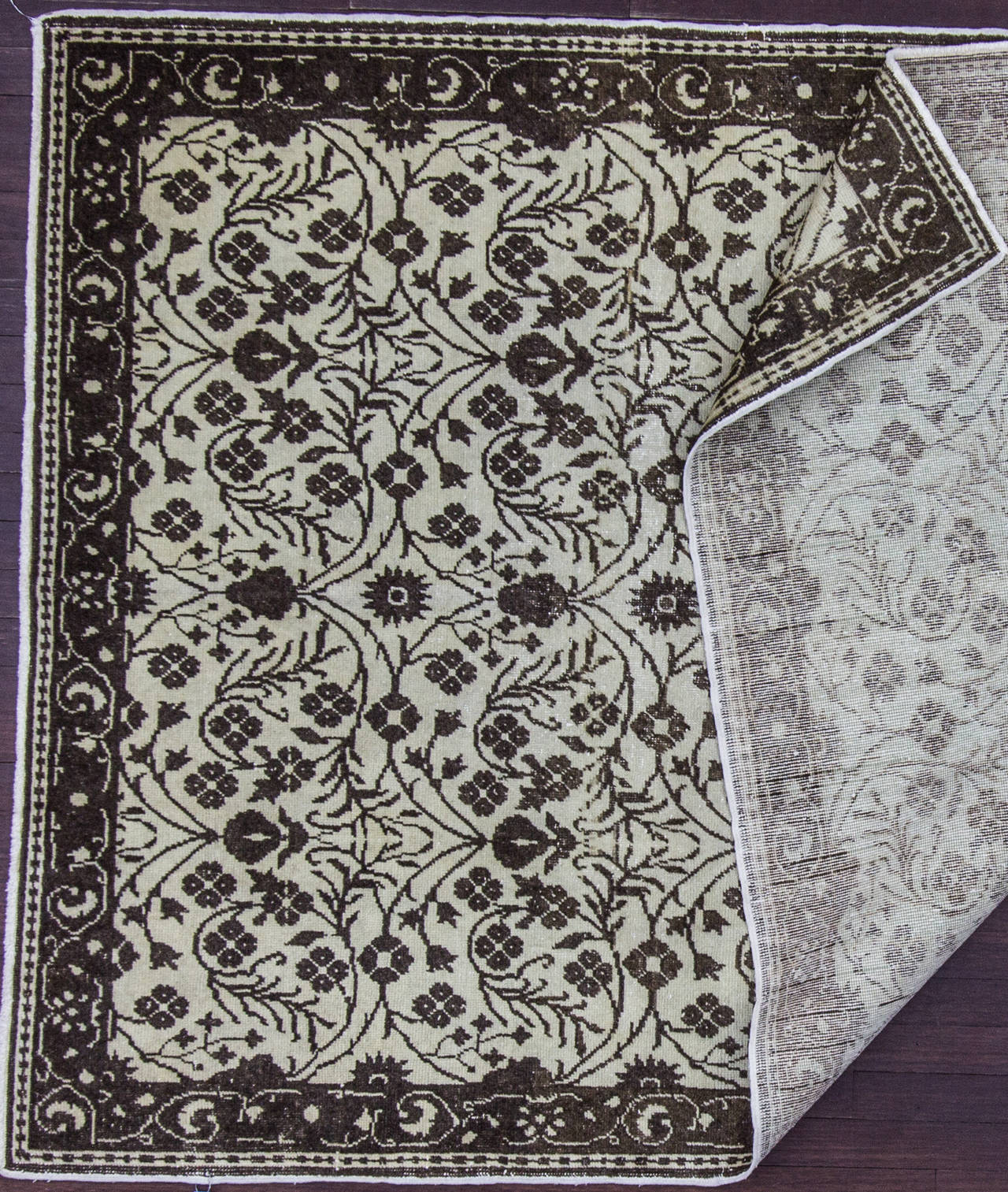 Hand-Woven Ushak Anatolian Turkish Rug, Natural Colors, 4'7