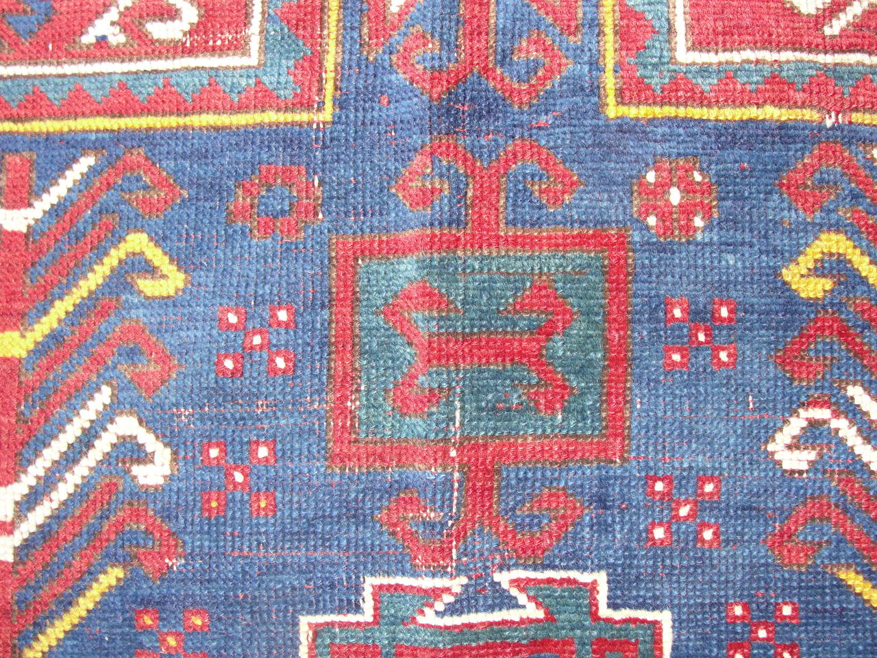 Antique Kazak Caucasian Rug In Good Condition In Evanston, IL