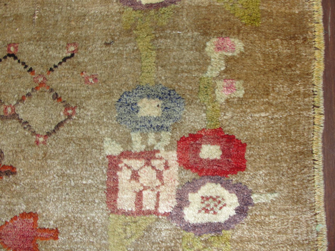 Antique Oushak Carpet, 6'5