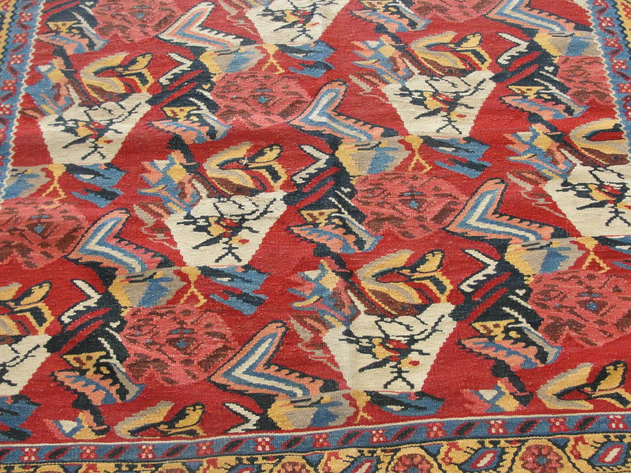  Persian Senneh Kilim, 4' x 5'6