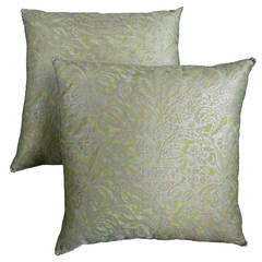 Campanelle Fortuny in Chartreuse Green and Silvery Gold