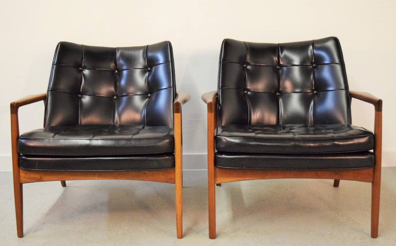 Milo Baughman for Thayer Coggin Lounge Chairs 1