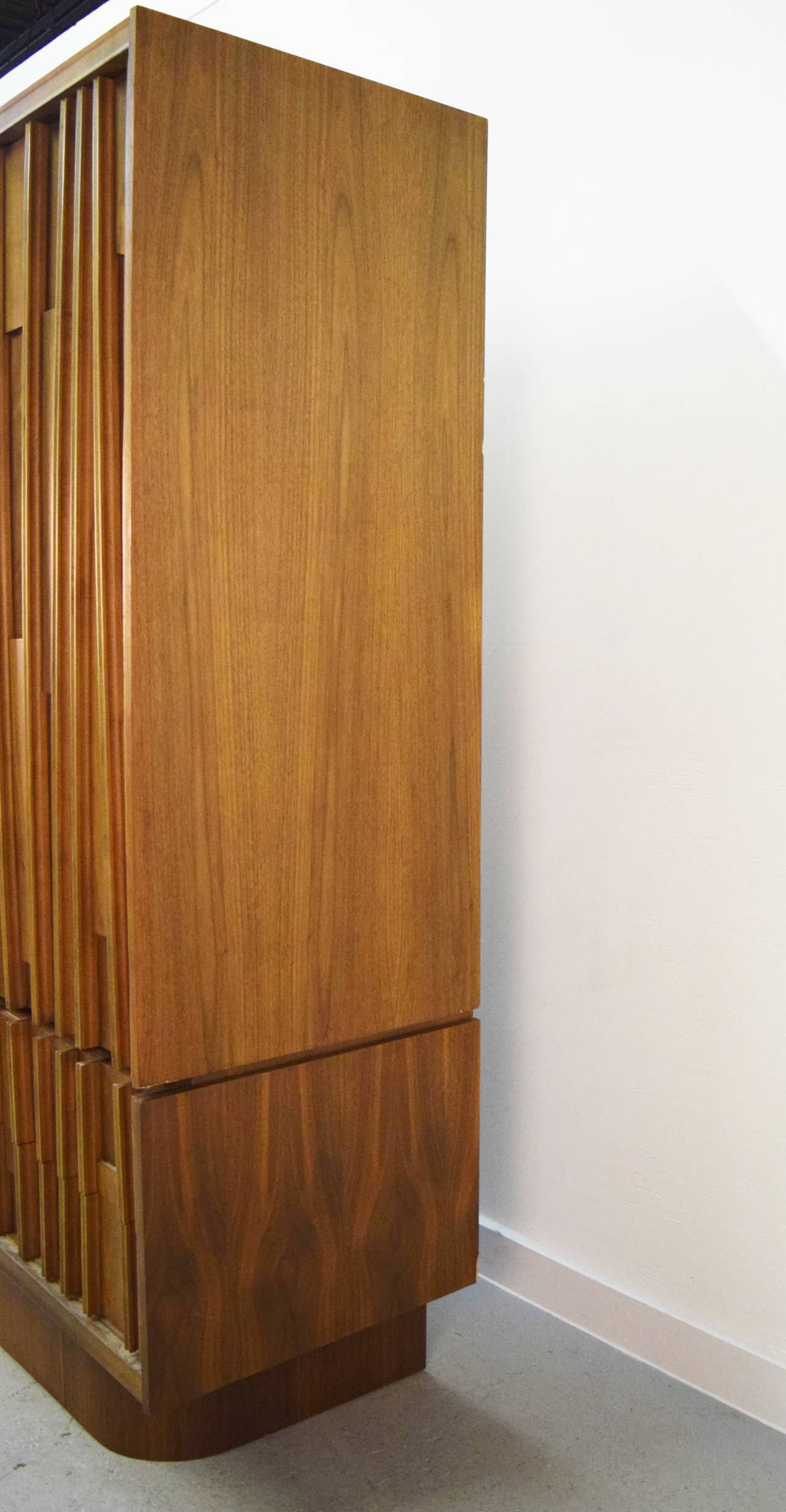 Mid-Century Brutalist Walnut Tall Armoire In Excellent Condition In Middlesex, NJ