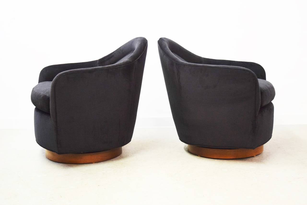 American Pair of Milo Baughman Swivel Chairs