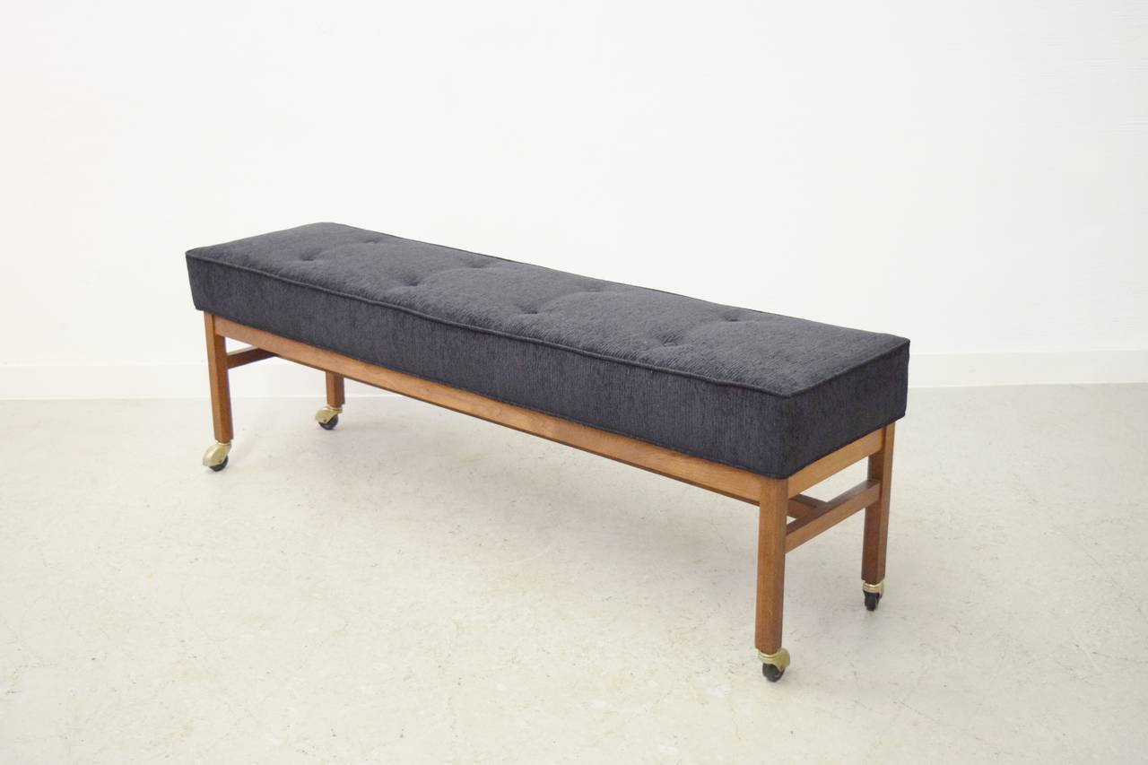 Mid-Century Tufted Bench In Excellent Condition In Middlesex, NJ
