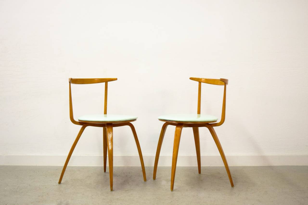 Pair of George Nelson Pretzel chairs.